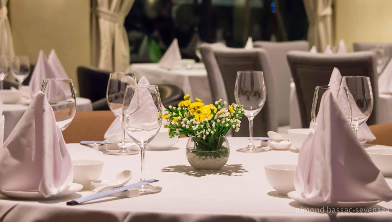 Almond Hotel Bassac River Πνομ Πενχ Εξωτερικό φωτογραφία
