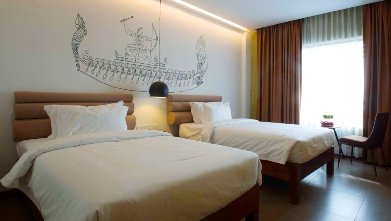 Almond Hotel Bassac River Πνομ Πενχ Εξωτερικό φωτογραφία